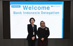 인니 중앙銀 우리카드 방문…현지 'QR결제' 오픈 기념