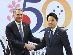 일본·호주 방위협력 가속…"중동 정세 와중 인태 안보 빈틈 안 돼"