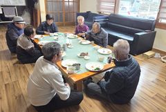 "며느리도 100만원 기부" 단양 농촌 경로당 급식 나눔 훈훈 