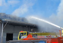 함안 엘리베이터 부품 공장서 화재, 경상 2명