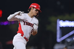 '선발 전원 안타·득점' KIA, 삼성 15-5 완파하고 전날 패배 설욕