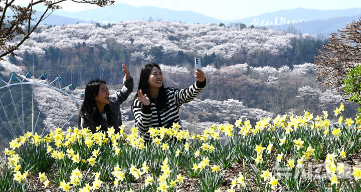 일요일 인천, 가끔 구름 많고 낮 최고 22도 육박