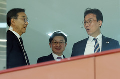 김 총리, 건설 금융 애로 점검…"리스크 해지 중요한 국면"(종합)