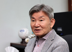 교정정책자문위원장 "과밀수용 심각…가석방 활성화해야"[인터뷰]