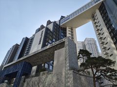 200m 길이 꽉찬 커뮤니티…'오티에르 반포' 가보니[르포]