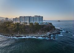 롯데리조트, 4월 투숙객 대상 주유쿠폰·전기차 충전권 증정 이벤트 