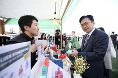 제과업계 만난 중기차관 "추경으로 소상공인 회복 지원"