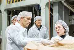 '새벽배송 이어 생산현장으로'…쿠팡 로저스, 원가·판로 해법 찾기