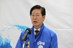 [6·3충남]양승조 "박수현 출마하면 공주·부여·청양 뺏길 것"