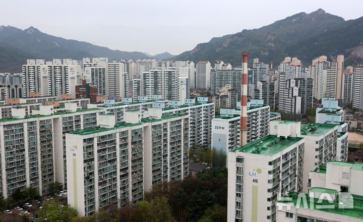 양도세 중과에 서울 집값 오름폭 확대…강남만 ↓