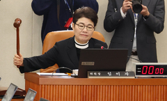 재경위, 신현송 한은 총재후보자 인사청문요청안 의결…자료제출 요구 1808건