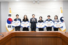 재경부, 첫 '팀확행' 포상…중동 대응·외환안정 기여 5개 부서 선정