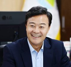 [6·3의왕]김성제 시장, 국힘 후보 확정…"4선 도전"
