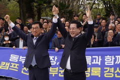 김영록, 신정훈·강기정과 손잡고 동부권 민심 투어