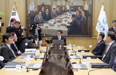 증권가 "한은, 연내 기준금리 동결할 듯…한 차례 인상 가능성도"