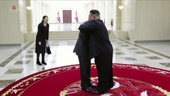 북한 김정은, 중국 왕이 외교부장 접견
