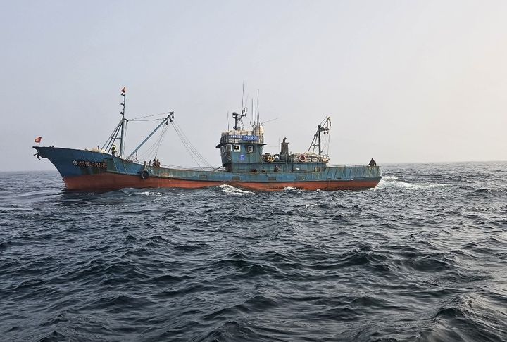 제주 차귀도 해상서 불법조업한 중국어선 1척 나포