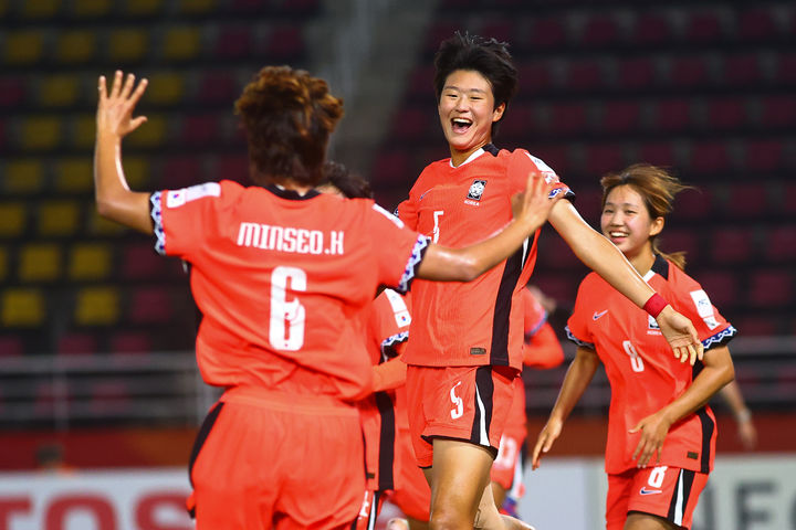 U-20 女축구 월드컵 본선行 15일 북한과 아시안컵 4강전