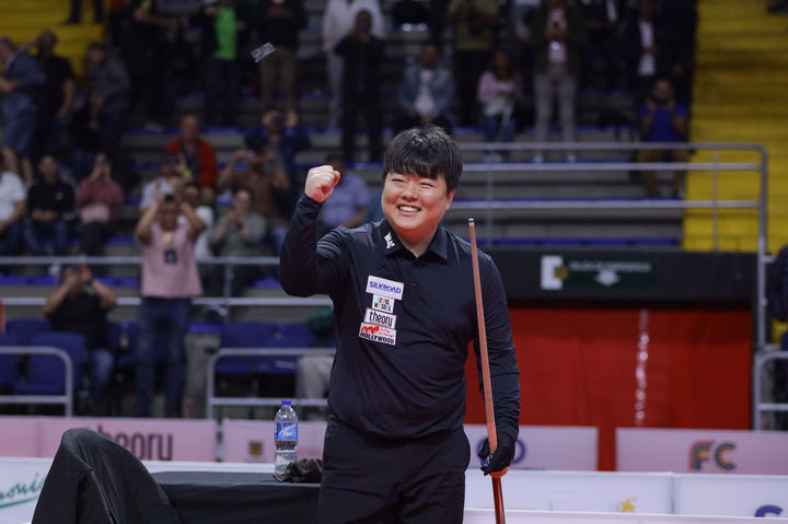 인천에서 열리는 당구대회와 여자골프 대회, 월드컵 이슈로 떠오른 한국 축구