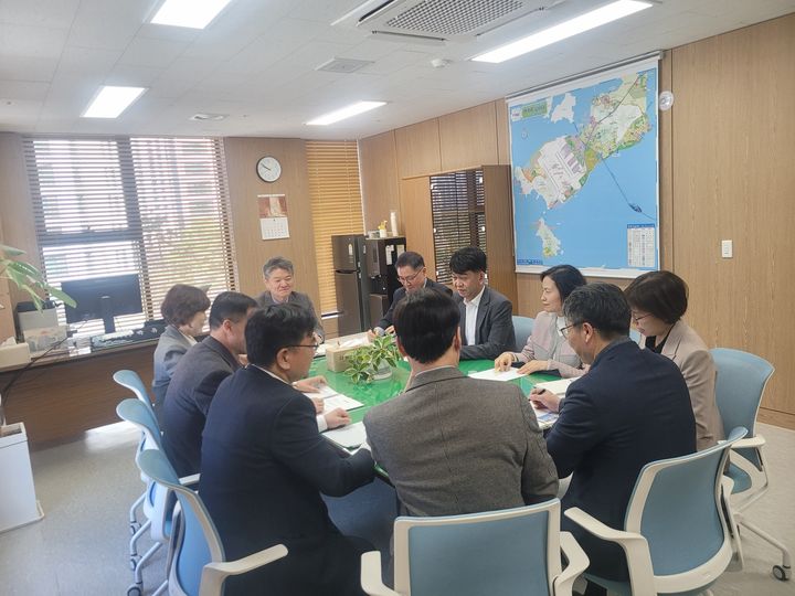 [6·3인천]김정헌 예비후보 등록, 중구청장 대행 체제로