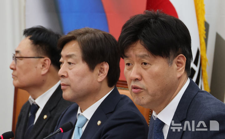 '이재명 대통령 최측근' 김용 "보궐선거 출마 예정" [뉴시스Pic]