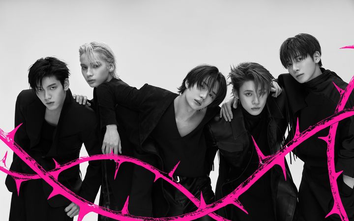 투모로우바이투게더, 日 오리콘 주간합산 앨범랭킹 14번째 1위…역대 최다 타이