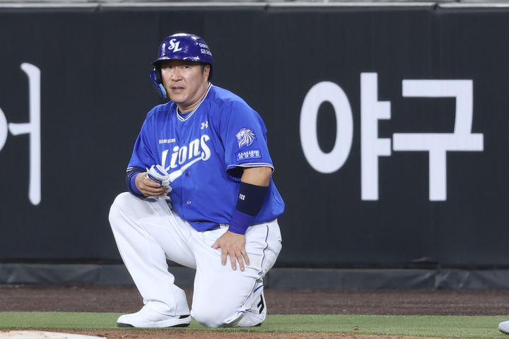 두산 손아섭, 이적 첫 경기에서 홈런으로 팀 승리 이끌어