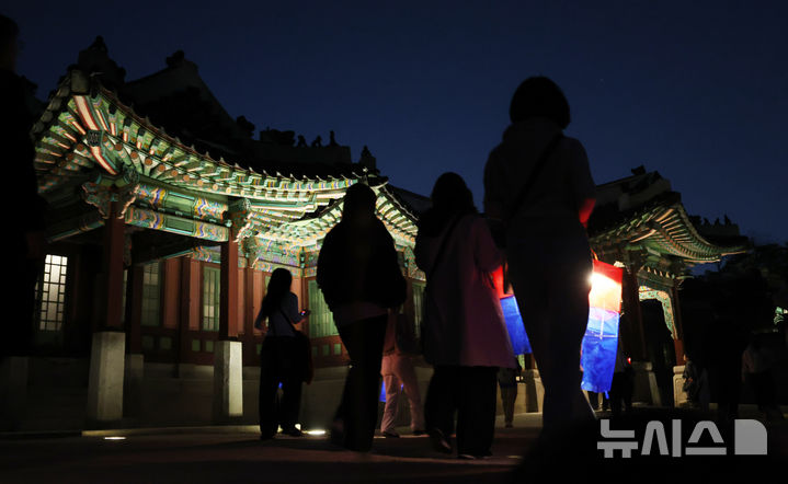 '봄밤의 궁궐 산책' 2026 창덕궁 달빛기행 16일부터 열려 [뉴시스Pic]