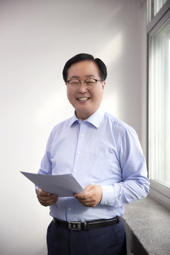 [6·3완주]유희태 "만경강을 관광벨트로" 30개 공약 발표