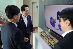 민주 박수현, 첫 정책 행보는 "청년과 AI"