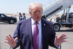 트럼프 "22일까지 이란과 합의 안되면 폭탄 투하 재개"