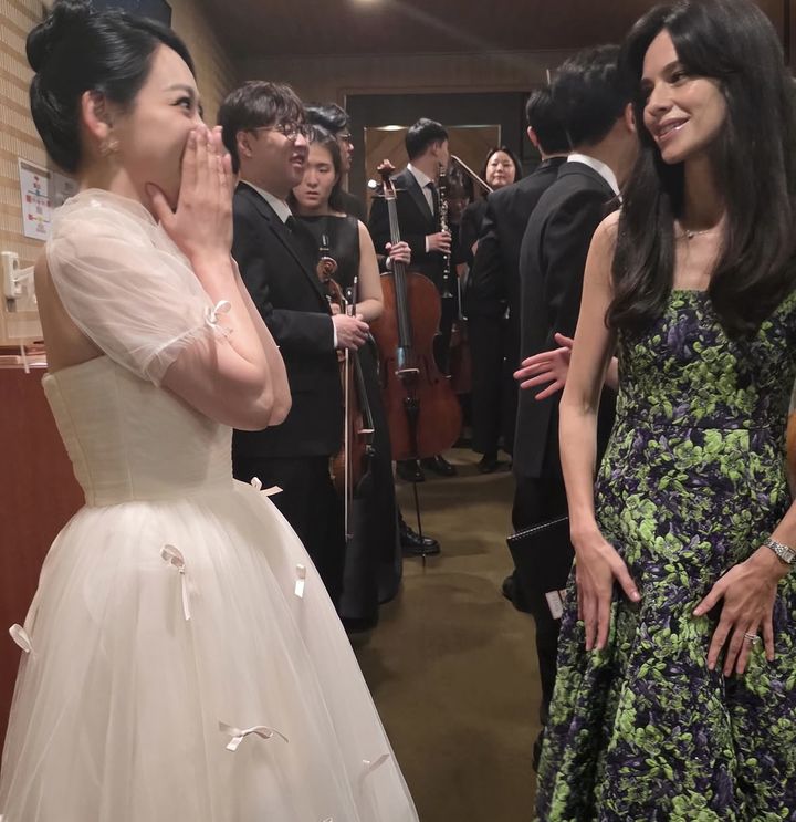 '송중기 아내' 케이티, 얼마나 예쁘길래…'입이 떡'