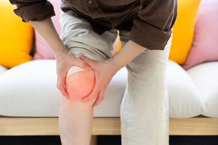 "서두르면 역효과"…무릎 관절염, 수술 최적기는 언제?