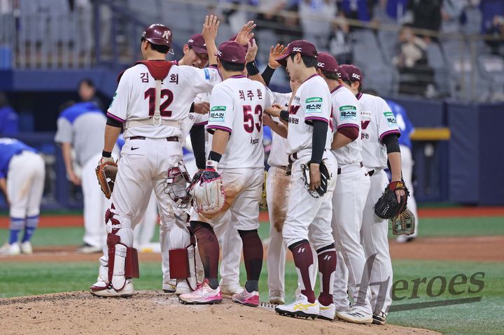 키움과 KIA, 각각의 경기에서 승리로 기분 좋은 하루 기록