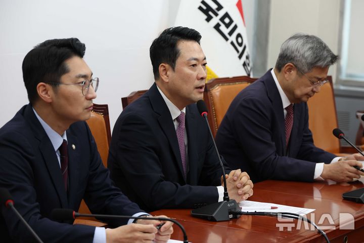 국힘 "안보실장이 한미관계 '비정상' 인정…정동영 경질이 답"(종합)