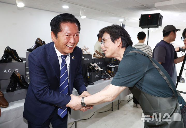 정청래-유시민, 화해 후 첫 만남 [뉴시스Pic]