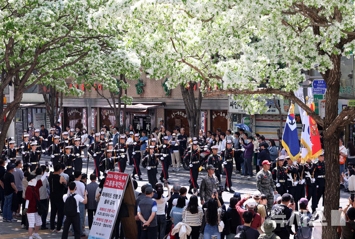 이순신 생가터 일대에서 열린 2026 이순신 축제 [뉴시스 Pic]