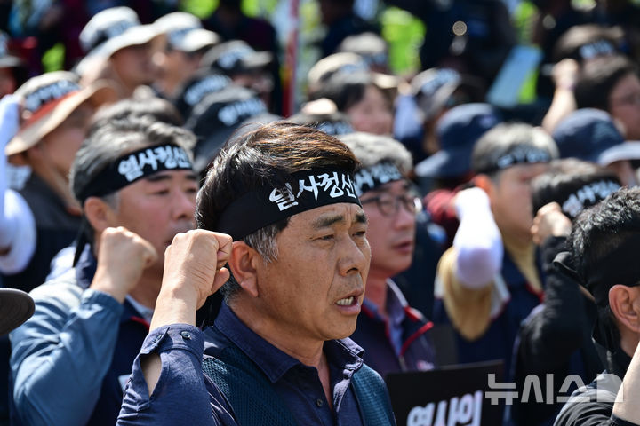 화물연대, CU진주물류센터에서 총력투쟁 결의대회[뉴시스Pic]