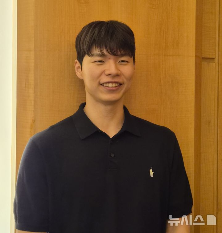 대한항공과 소노, 각각 배구와 농구에서 우승의 기쁨을 누리다