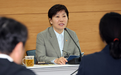 송미령, '스벅 사태'에 "국산 차 많이 드셔주시면 좋을듯 해"