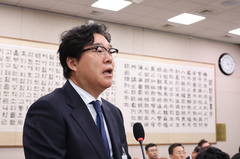 김성태 '제3자뇌물' 2심서 공소기각 파기…"이중기소 아냐"