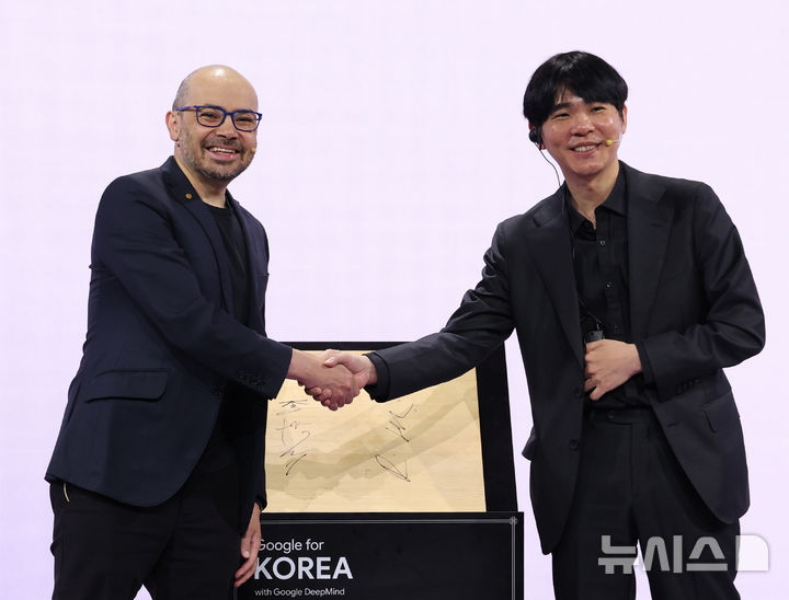 이세돌-데미스 하사비스, 알파고 대국 이후 10년만 재회 [뉴시스Pic]