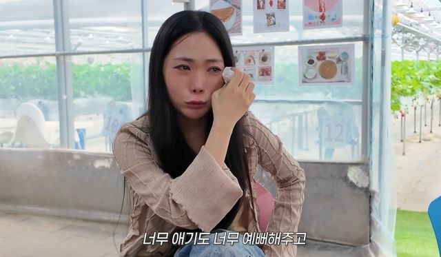 허니제이, 유튜브 활동 잠정 중단…마지막 촬영에 눈물
