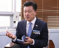 신용한 민주 충북지사 후보 "창업특별도 만들 것"[인터뷰]