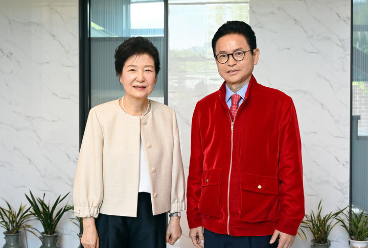 이철우 후보, 박근혜 전 대통령 예방