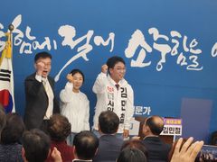[6·3밀양]김민철 라선거구 사무소 개소 "정당 아닌 사람 우선" 강조