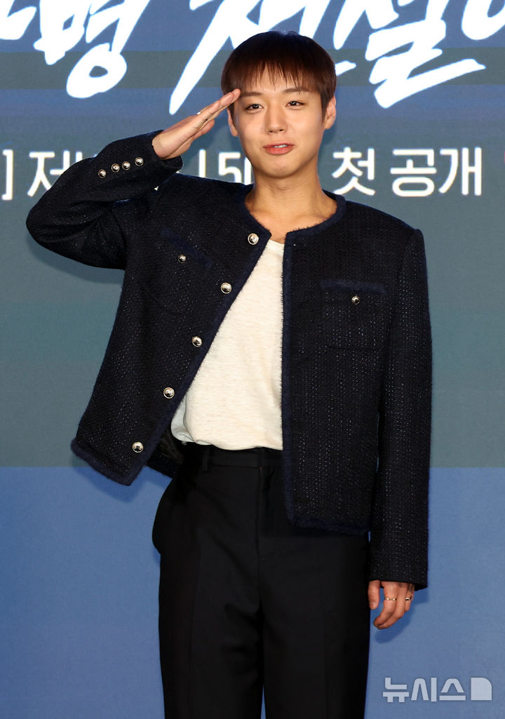 &nbsp;취사병 된 단종오빠 박지훈 "부담감 없지만 긴장은 했다"