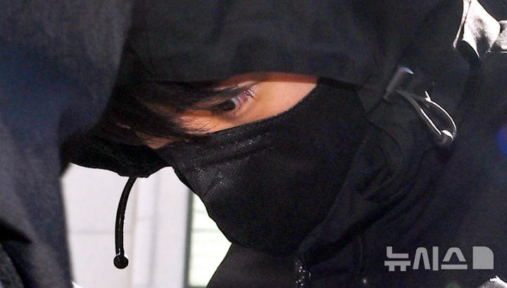 광주 여고생 살해 20대 영장실질심사 출석… "죄송하다" [뉴시스Pic]