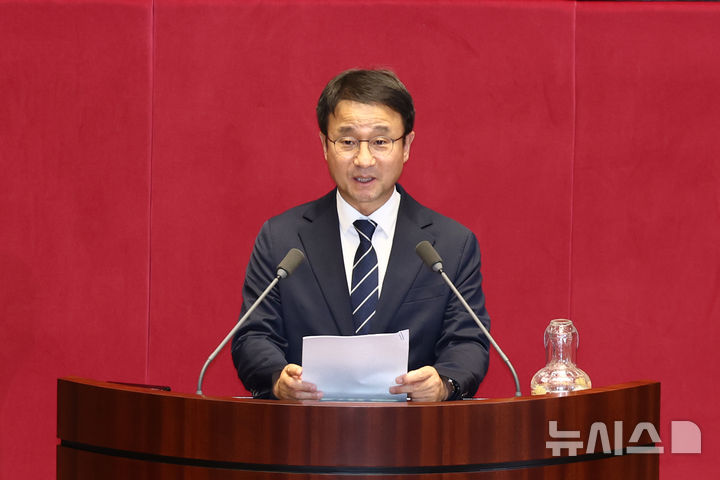 與을지로위, 아스콘·페인트·인쇄업계 상생협약…"가격인상 부담 분담·수급안정 도모"