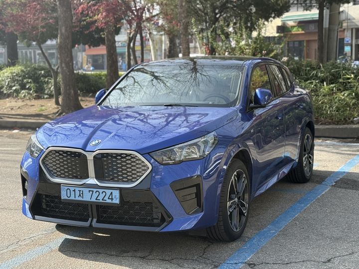[시승기] BMW iX2 타고 서울~대전 336㎞ 달려보니…"운전 재미 잘 살렸다"